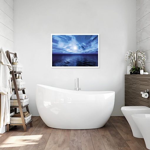 plakat z widokiem na morze w łazience