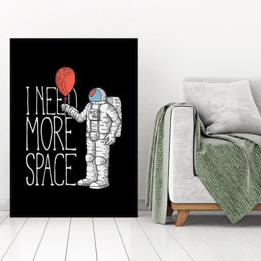 plakat z astronautom i balonem do salonu