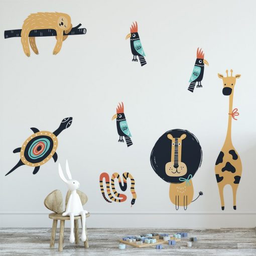 naklejka przedstawiająca kolorowe zwierzęta do pokoju dziecka