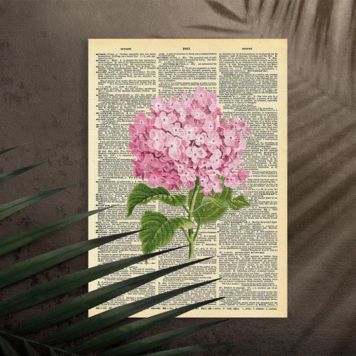 Plakat z hortensją i kartką z książki